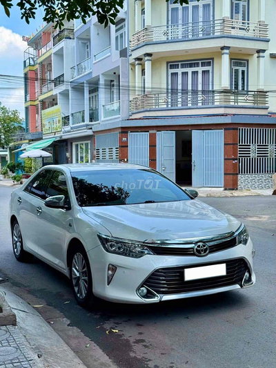 Toyota Camry 2.5Q 2019 Trắng 87.000 km