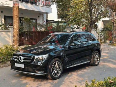 Xe Mercedes Benz GLC 300 4Matic 2017