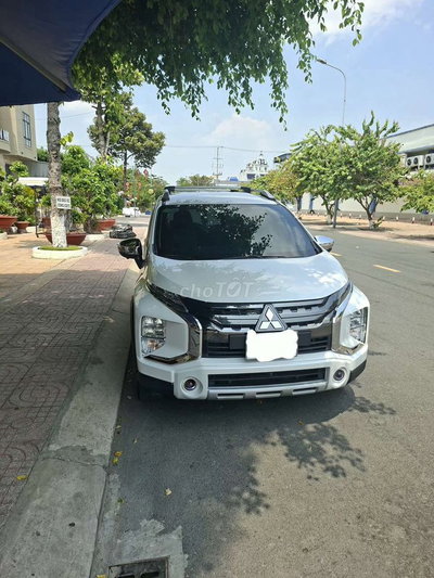 Mitsubishi Xpander Cross 2021 Trắng