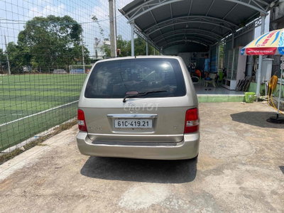 Kia Carnival 2009 Bạc 200000