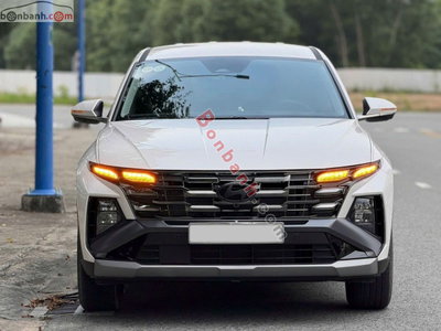 Xe Hyundai Tucson 2.0 AT Đặc biệt 2025