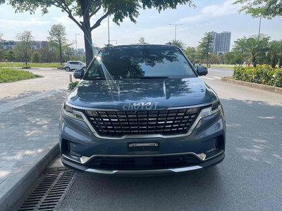 Kia Carnival 2024 2.2D Signature ful dầu