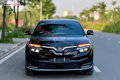 Xe VinFast VF8 Plus AWD 2026