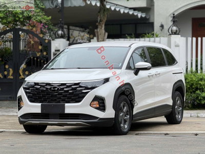 Xe Hyundai Custin Tiêu Chuẩn 1.5T 2023