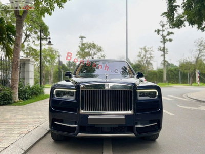 Xe Rolls Royce Cullinan 6.75 V12 2018