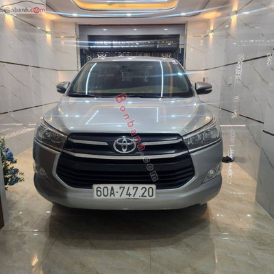 Xe Toyota Innova 2.0E 2017