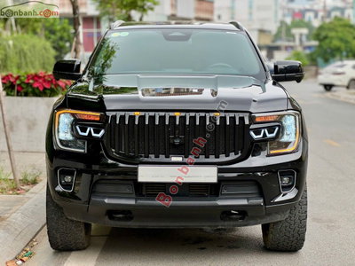 Xe Ford Everest Titanium 2.0L 4x2 AT 2025