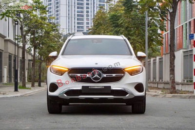 Xe Mercedes Benz GLC 200 4Matic 2023