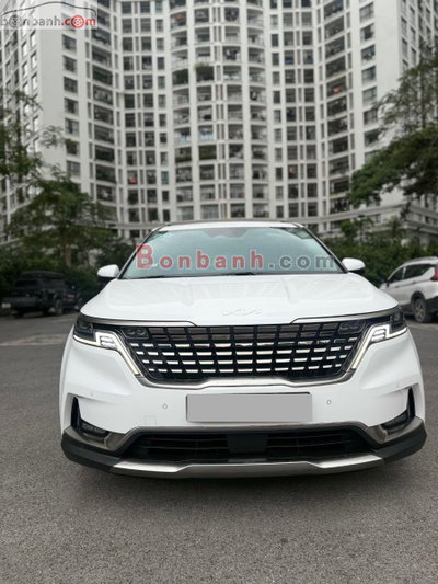 Xe Kia Carnival Signature 2.2D 2024