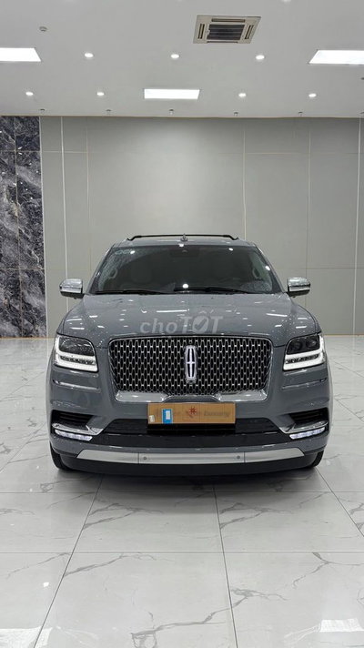 Bán Lincoln Navigator L Black Label sản xuất 2021