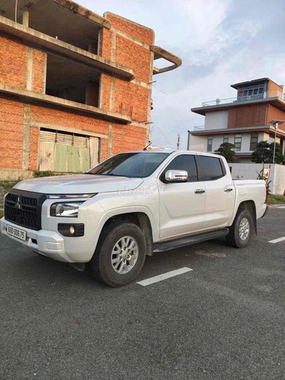 Mitsubishi Triton GLX 2024 Trắng