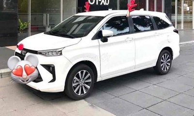 Toyota Avanza 7 chỗ Trắng 25.000 km