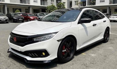 Honda Civic Trắng 68322 km