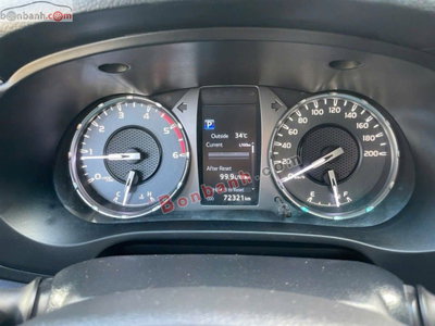 Xe Toyota Hilux 2.4L 4x2 AT 2021