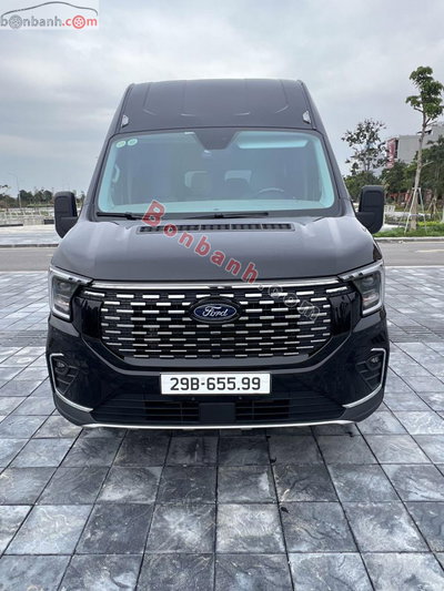 Xe Ford Transit Premium+ 2025