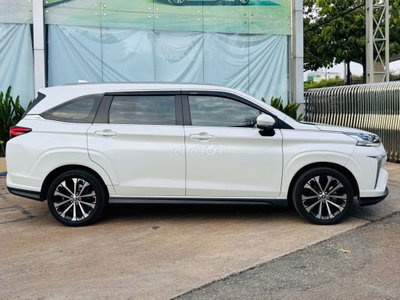 Veloz Cross Top 2023 trả trước từ 160 triệu