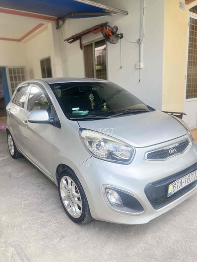 Kia PICANTO S 2014 Bạc 95.000 km