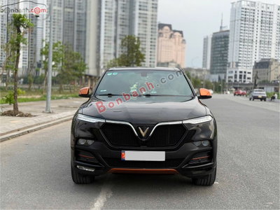 Xe VinFast Lux SA 2.0 Base 2.0 AT 2020