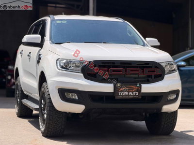 Xe Ford Everest Ambiente 2.0 4x2 AT 2019