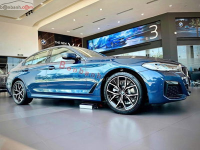 Xe BMW 5 Series 520i M Sport 2023