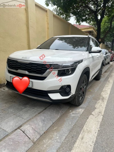 Xe Kia Seltos Deluxe 1.4 AT 2023