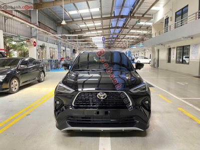 Xe Toyota Yaris Cross 1.5 D-CVT 2026