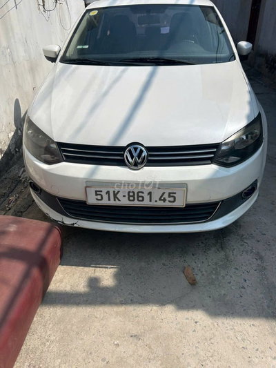 Volkswagen Polo 2015 Trắng
