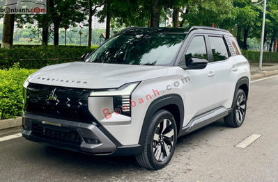 Xe Mitsubishi Destinator Ultimate 2026