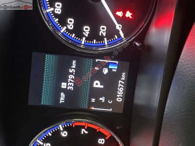 Xe Mitsubishi Xpander 1.5 AT 2025