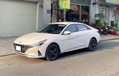 Hyundai Elantra 2023 1.6 AT Đặc Biệt. DKLD 2024
