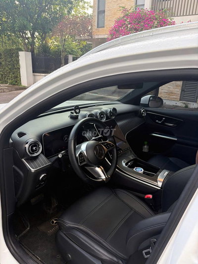 Mercedes-Benz GLC 200 All New Trắng