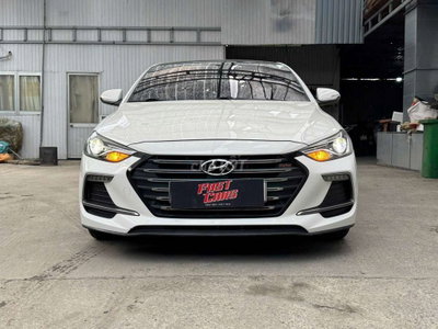 Hyundai Elantra 2018 Sport 1.6L Turbo, màu trắng