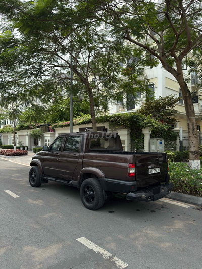 UAZ Xe bán tải 2016