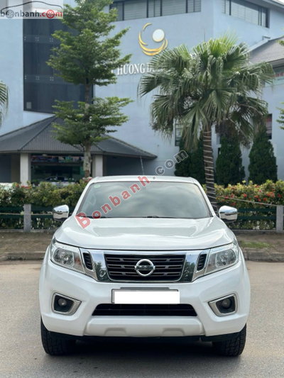 Xe Nissan Navara EL 2.5 AT 2WD 2017