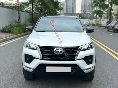 Xe Toyota Fortuner 2.4L 4x2 AT 2025