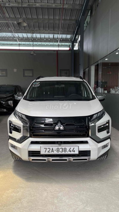 Xpander Cross 2025 xe lướt giá mềm