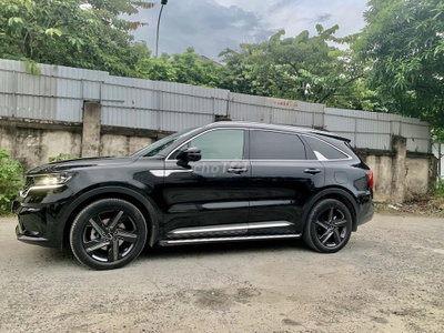 Kia Sorento 2023 2.2D Signature Đen