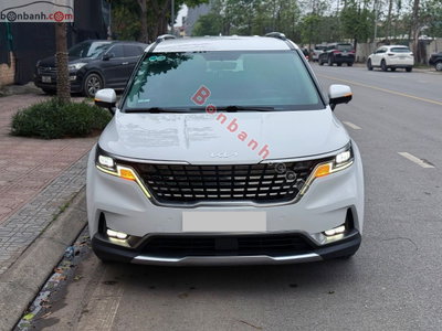 Xe Kia Carnival Premium 2.2D 7S 2023