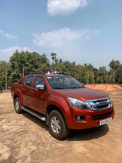 Isuzu Dmax 2016 LS 2.5 4x2 MT - 90000 km
