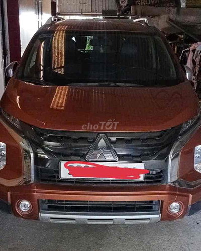 MITSUBISHI XPANDER CROSS NĂM 2021. 5,9 vạn