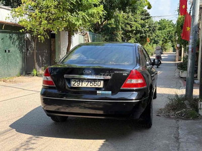 Ford Mondeo 2004 Đen