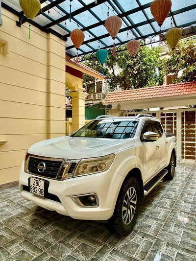 Nissan Navara VL 2017 (2 cầu Số Tự Động)
