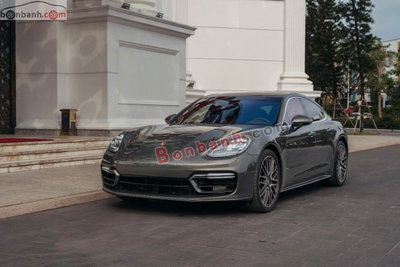 Xe Porsche Panamera 4 2022