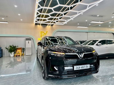 Xe điện VinFast VF9 Đen