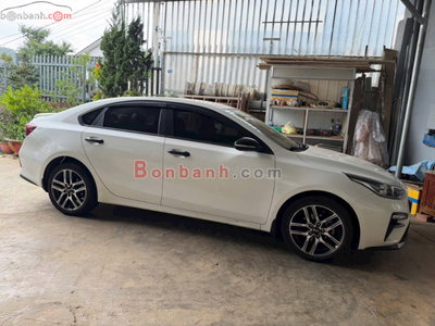 Xe Kia Cerato 1.6 MT 2019