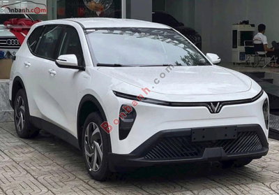 Xe VinFast Limo Green AT 2026
