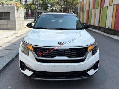 Xe Kia Seltos Deluxe 1.4 AT 2020