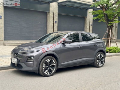 Xe VinFast VF6 Plus 2024