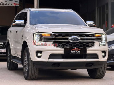 Xe Ford Everest Titanium 2.0L 4x2 AT 2022