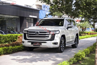 Xe Toyota Land Cruiser 3.5 V6 2021